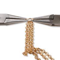 Pliers connecting chain